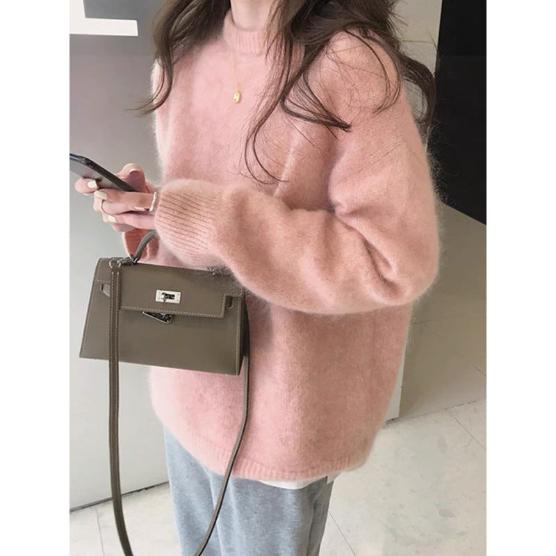Luxurious Oversized Women's Pullover – Loose-Fitting Sweater in Mohair Blend