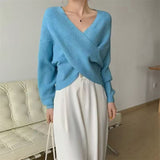 Women's wrap V-neck sweater with open shoulders - Soft and modern