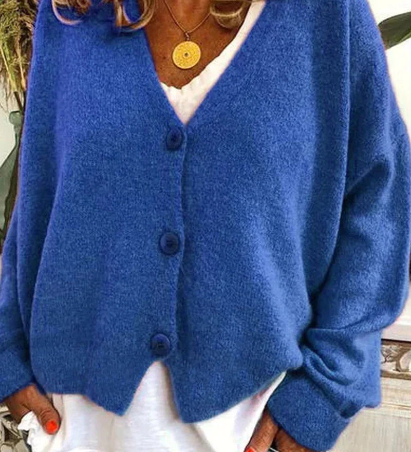 Casual and Elegant Women's Cardigan - Warm Knitwear for Everyday