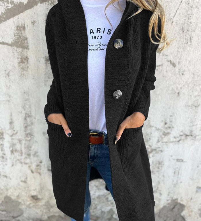 Elegant long knitted cardigan