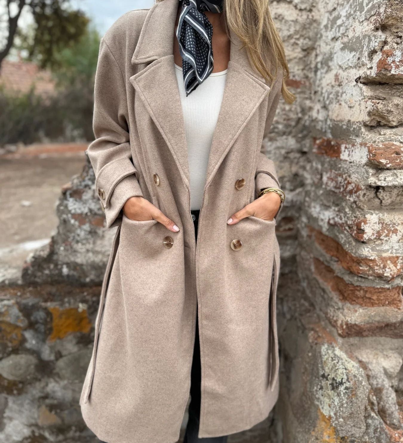 Women's Lace-Up Cardigan – Casual Long Sleeve Wool Blend Jacket with Lapels and Pockets