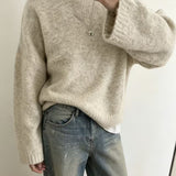 Loose-fit women's solid-colour knitted sweater – Soft and easy to wear