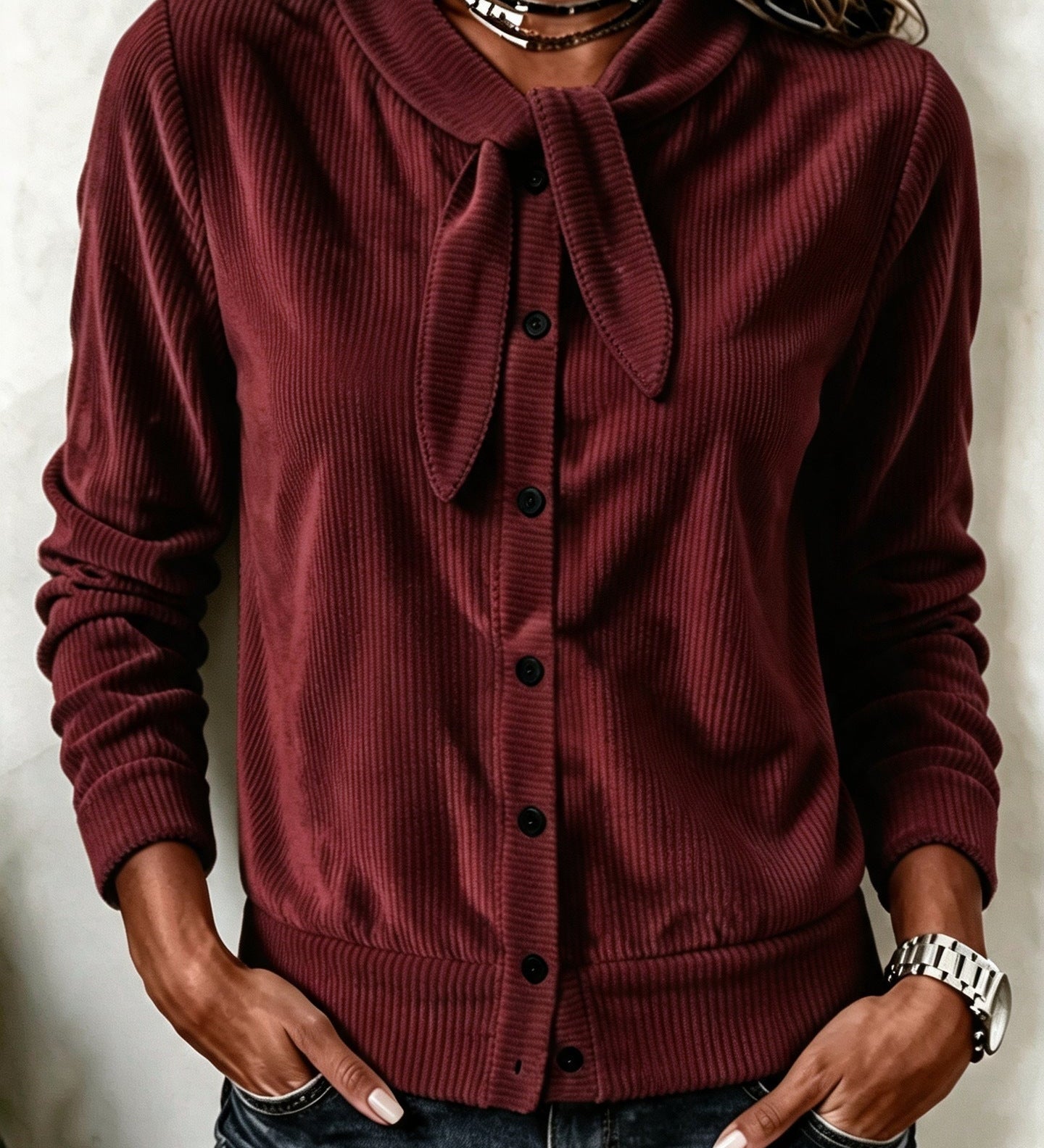 Women's button-front sweater with velvet bow - Soft and refined