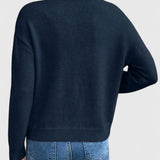 Knitted V-neck jumper for women – Casual long-sleeve pullover