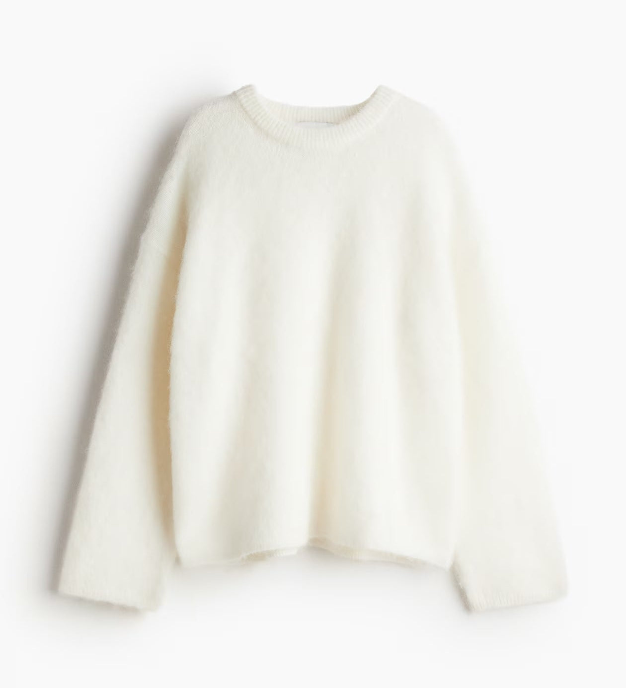 Luxurious Oversized Women's Pullover – Loose-Fitting Sweater in Mohair Blend