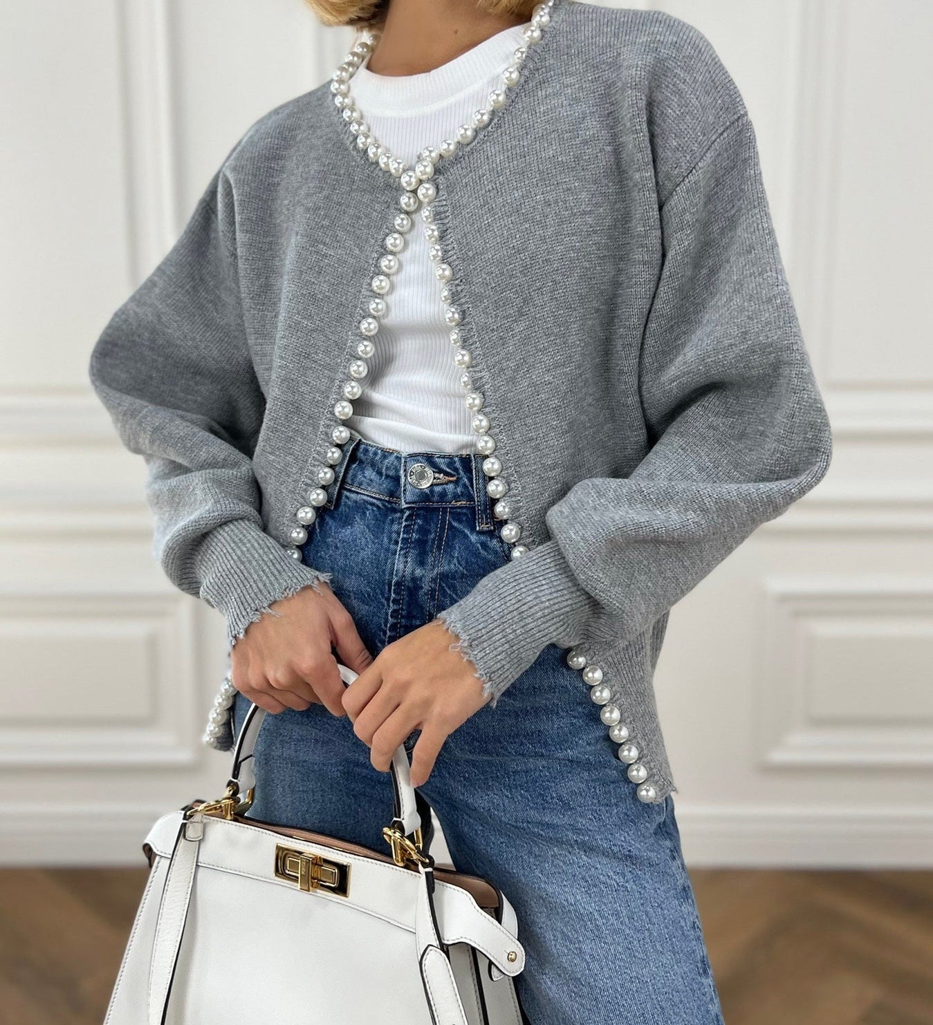 Women's Pearl-Embellished Knitted Cardigan – Elegant Long-Sleeve Cotton Blend Knitwear