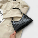 Bernarda | Ekegant Leather Bag with Studs