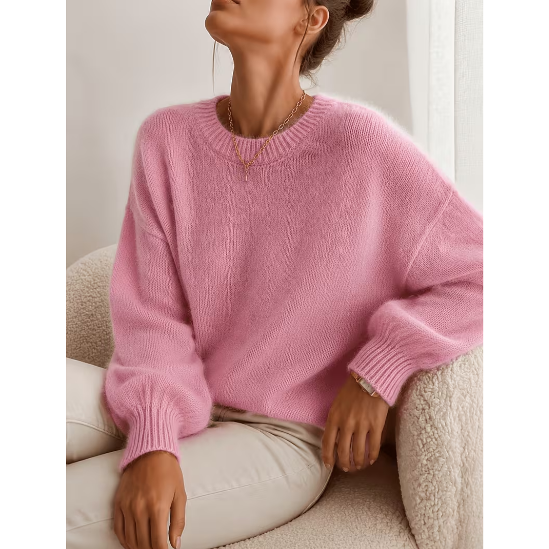 Women's soft relaxed-fit sweater - Comfortable and versatile