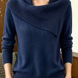 Relaxed women’s pullover with a lapel collar – Comfortable and versatile
