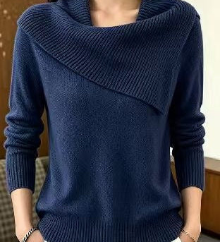 Relaxed women’s pullover with a lapel collar – Comfortable and versatile