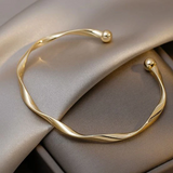 Elegant Gold Bracelet