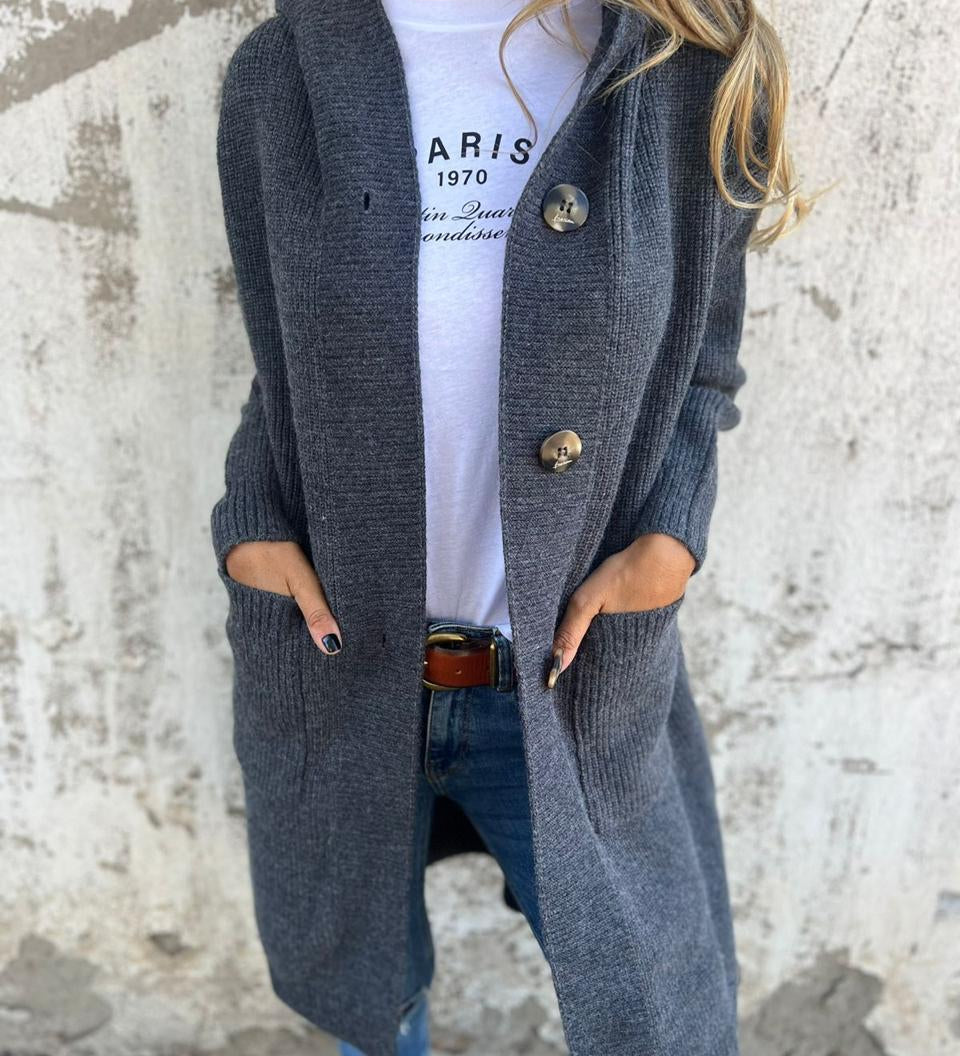 Elegant long knitted cardigan