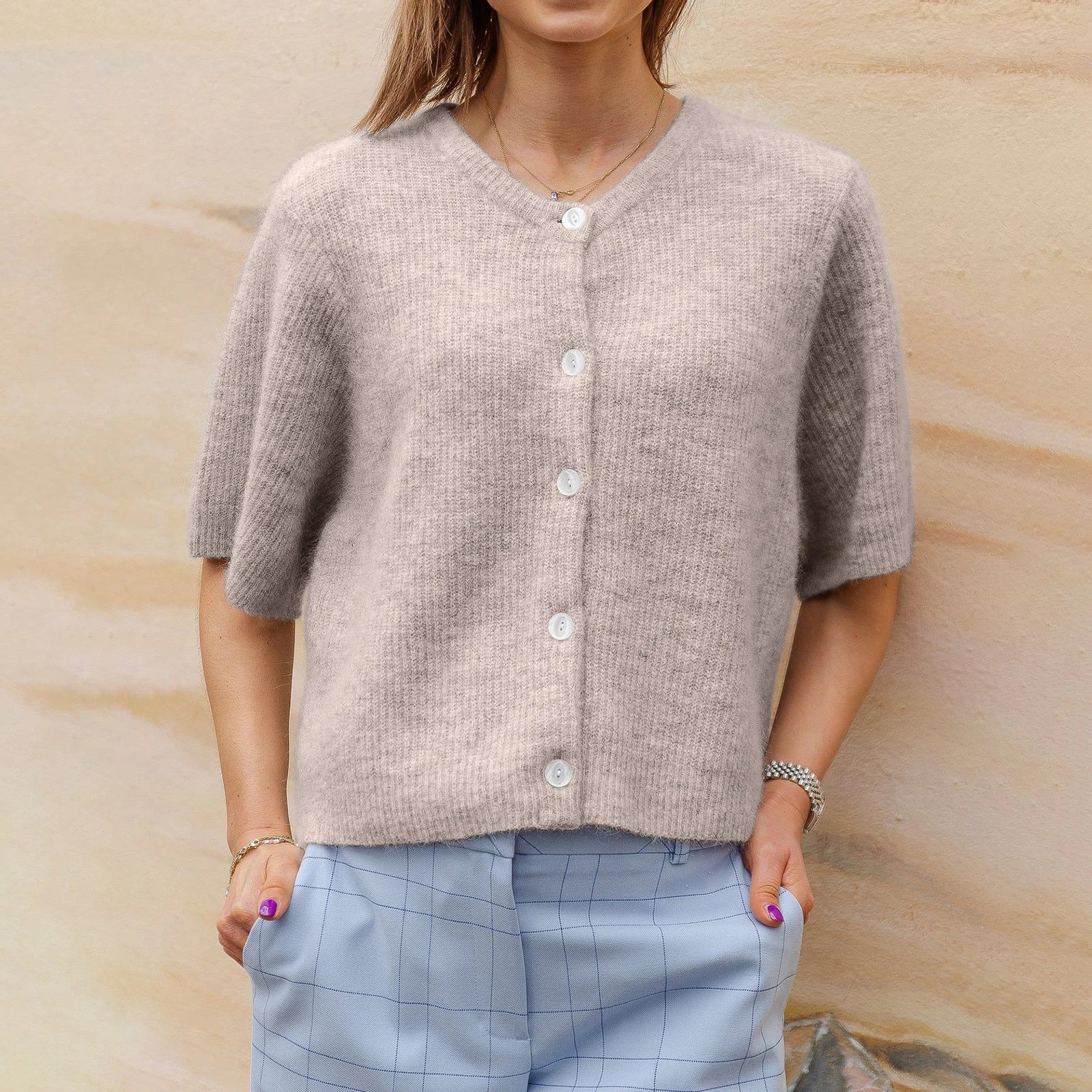 Elegant Short-Sleeved Women's Cardigan